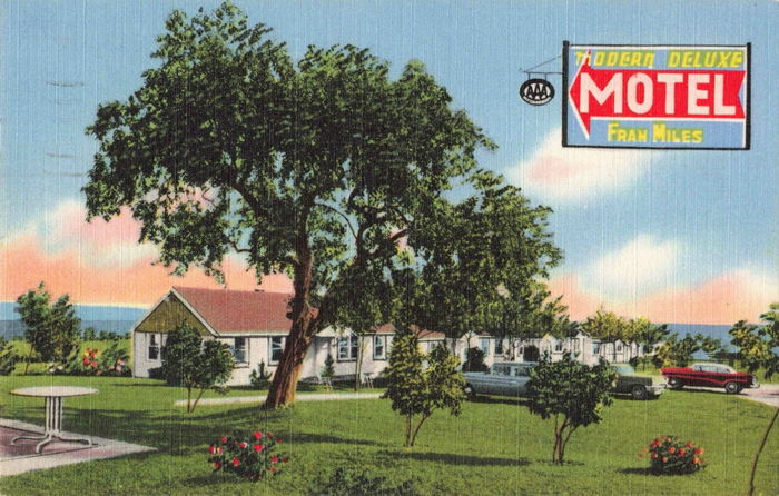 Fran Miles Motel (Saitis Beach Motel) - Vintage Postcard